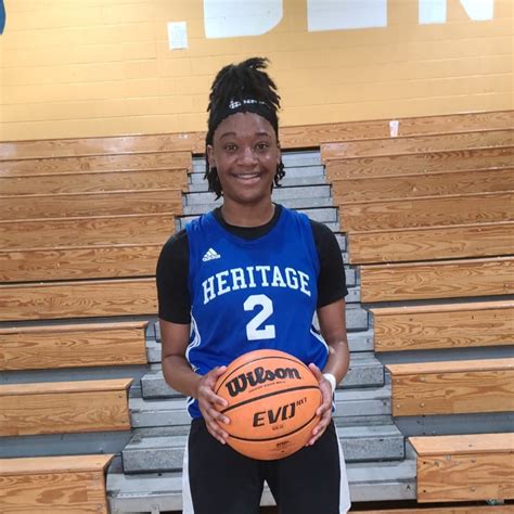 Jaliyah Weekes Heritage High School Basketball Stats