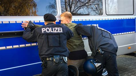 Ausbildung Als Polizist In In Grad Erleben Dein Erster Tag