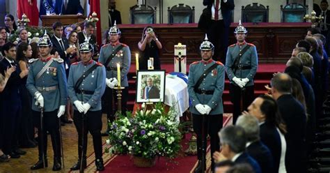 Chile despide al expresidente Sebastián Piñera en un emotivo funeral de