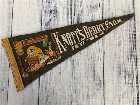 Vintage Green Felt Pennant Knotts Berry Farm Ghost Town California