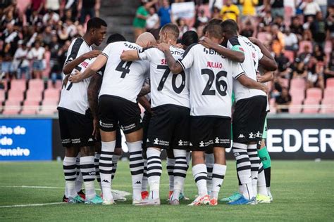 Em Jogo Truncado Vasco Perde Para O Nova Igua U No Carioca