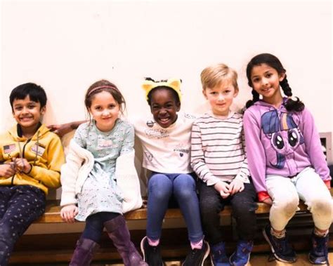 4 Ways Friendships Develop at Summer Camp | Summer Holiday Activities ...