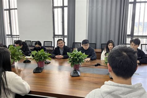 我为师生办实事 音乐学院召开2023年春季大学生思想动态调研会