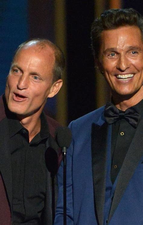 Woody Harrelson y Matthew McConaughey sugieren que podrían ser hermanos