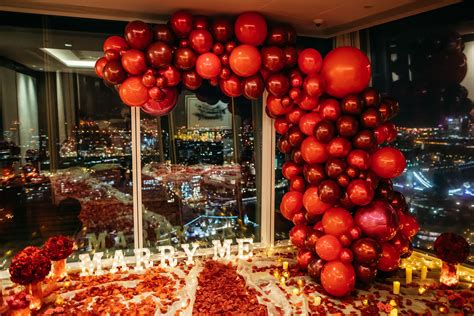 Balloon Arch Marriage Proposal At The Shard The One Romance