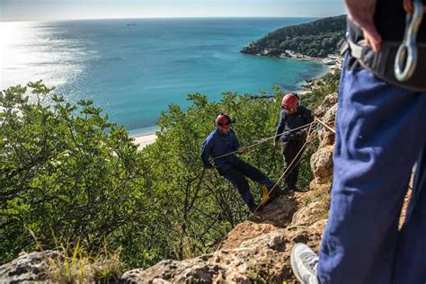 Setubal Klettersteig Abseilen im Naturpark Arrábida GetYourGuide