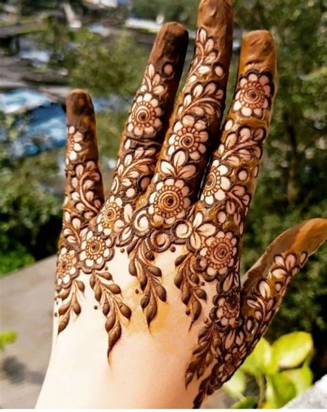 Pin On Bridal Mehndi Mehndi Designs For Hands Back Hand Mehndi Designs Mehndi Designs For