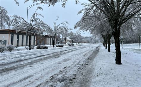 Eugene Lane County School Closure Updates With More Freezing Rain On The