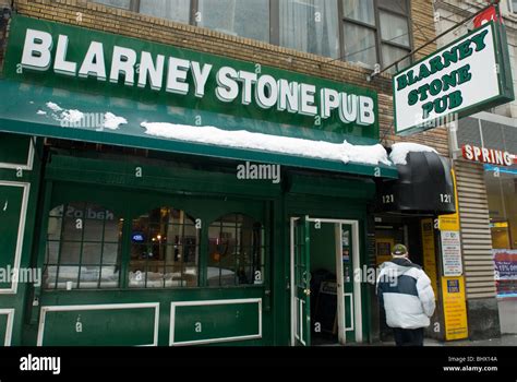 The Blarney Stone Pub In Lower Manhattan In New York Stock Photo Alamy