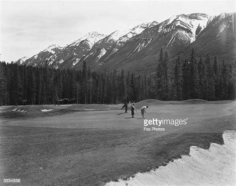 75 Banff Springs Golf Course Stock Photos High Res Pictures And