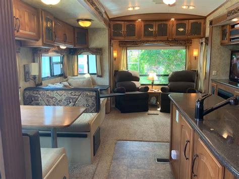 2012 Keystone Montana 3700RL 5th Wheels RV For Sale By Owner In Garden