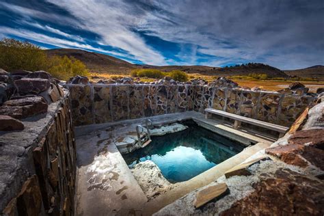 Oregon Hot Springs Spa Beaverton Umpqua Forest Soak Overlook