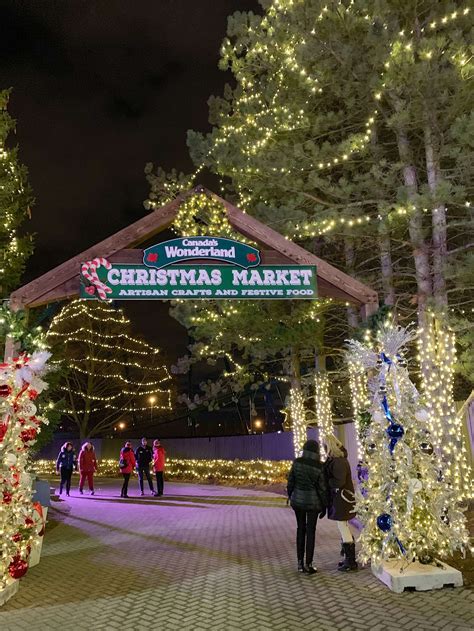 WinterFest at Canada’s Wonderland! - sparkleshinylove