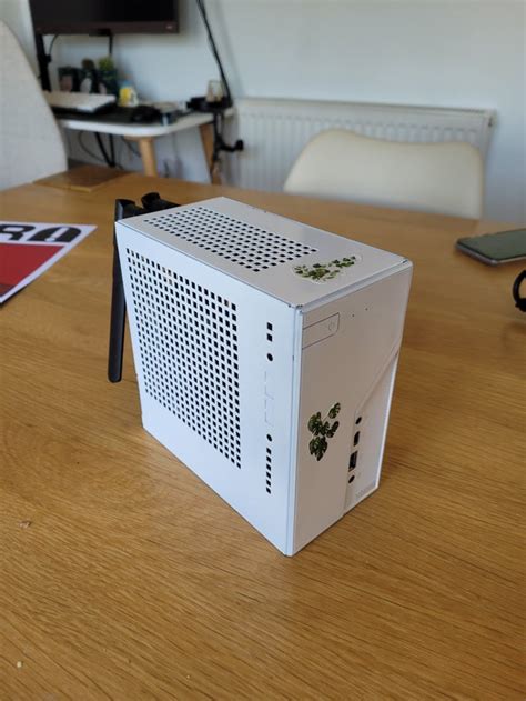 Painted ASRock DeskMini X300 Build : r/sffpc