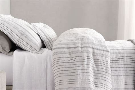 Five Stylish Bedding Sets Photos | Architectural Digest