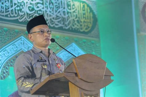 Asisten Ii Buka Stqh Ke Tingkat Provinsi Sulteng Di Kab Tojo Una