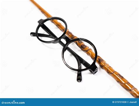 Harry Potter Style Circle Glasses and Wand. Wizard Costume Accessories ...