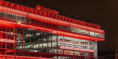 Banco Santander Abonar Un Dividendo De El De Noviembre Y