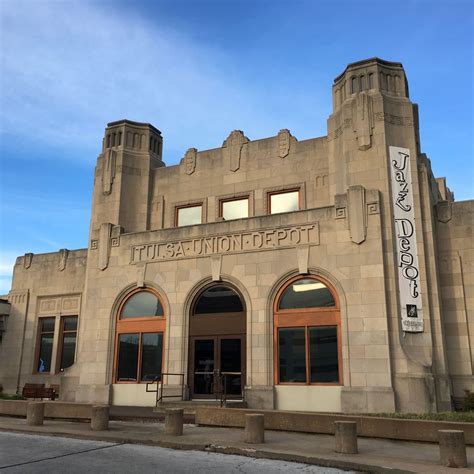 Deco District — Tulsa Tours