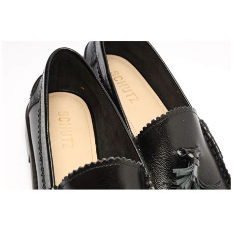 Eau Claire Castelo Exclusive Fashion
