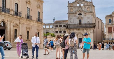 Neapolis Of Syracuse Ortygia And Noto Guided Tour From Catania Klook