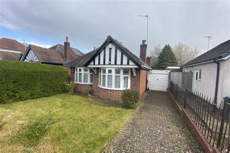 Stonehouse Lane Quinton Birmingham B32 3 Bedroom Bungalow For Sale