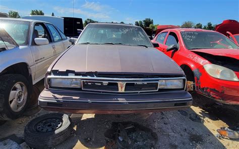 Pontiac Safari Barn Finds