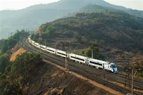 Delhi Dehradun Vande Bharat Express Cuts Travel Time By Over 1 Hr