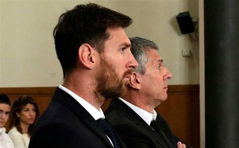 Lionel Messi Su Padre Jorge Atropell Motociclista Pero Qued Libre