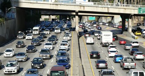 Heavy Traffic On The Harbor Freeway In Downtown Los Angeles Stock Video