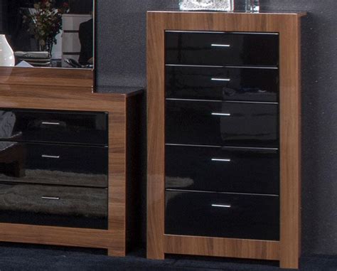 Bedroom furniture black gloss and walnut - Hawk Haven