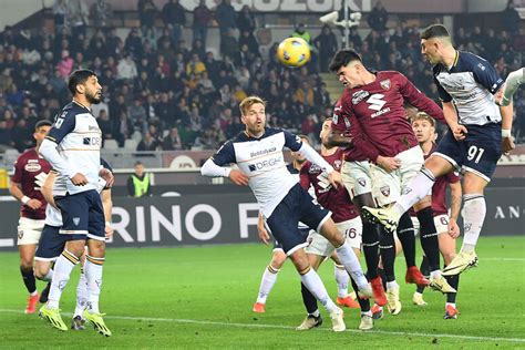 Serie A Torino Batte Lecce Decidono Le Reti Di Bellanova E Zapata