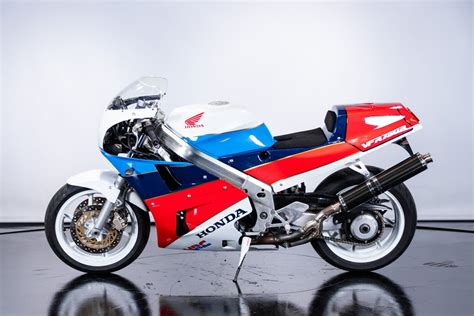 1997 Honda VFR 750 R RC30 REPLICA Honda Motorbikes Ruote Da Sogno