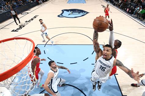 Grizzlies vs Hawks Photos 12.12.22 Photo Gallery | NBA.com