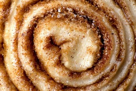 This Cinnamon Roll Recipe Produces Perfectly Light And Fluffy Cinnamon