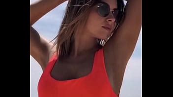 Una Mujer XVIDEOS