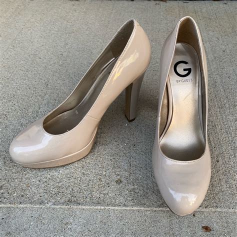 Guess Platform Patent Leather Pumps Gem