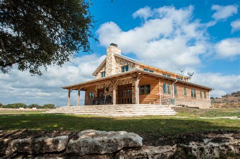 River Hill Ranch Traditional Exterior Austin By Hatch Ulland Owen Architects Houzz