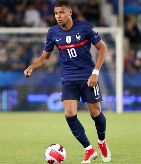 Fakta Mengejutkan Bintang Piala Dunia Kylian Mbappe Yang Menolak