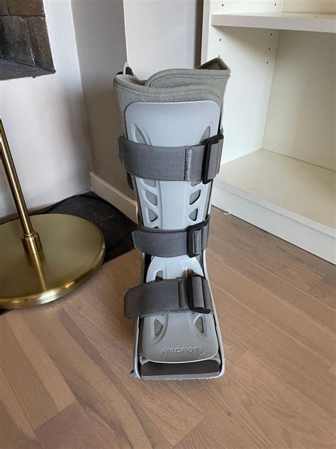 Aircast Airselect Standard Walker Boot Støvel Medium Finn Torget