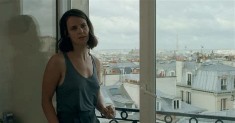 Nude Video Celebs Jennifer Decker Nude Un Beau Voyou