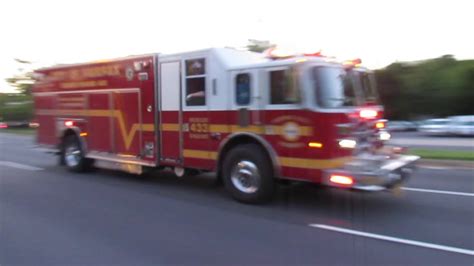 Fairfax City Medic 433 And Rescue Engine 433 Responding Youtube