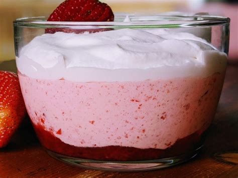 Easy Strawberry Jello Salad With Cool Whip Artofit