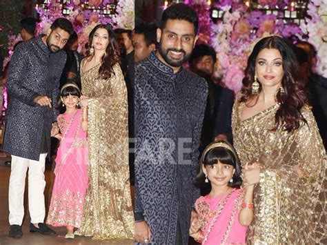 Cute Abhishek Aishwarya Rai Bachchan With Aaradhya At The Ambani