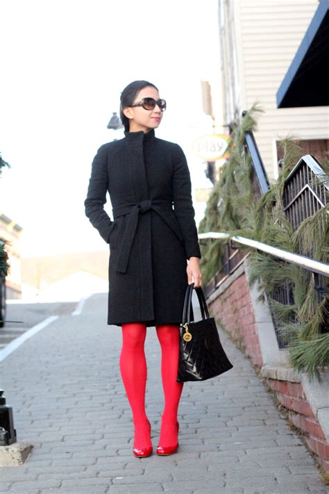 Wear It Five Ways Red Tights Elle Blogs