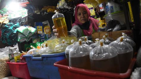 Oplos Minyak Goreng Curah Jadi Minyak Goreng Kemasan Polda Banten