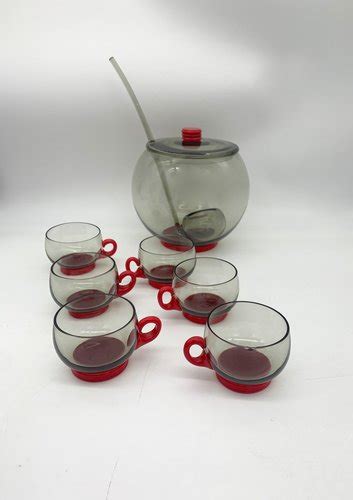 Bicchieri Vintage In Vetro E Caraffa Attribuiti A Venini Anni Set