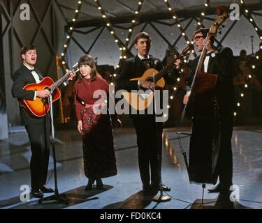 The Seekers Australian Group In With Judith Durham Stock Photo Alamy