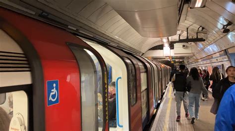 Transport For London London Underground Tfl Lu Victoria Line 2009