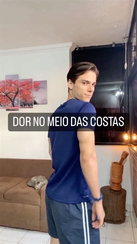 Watch This Reel By Henrich Lima On Instagram Dor No Meio Das Costas